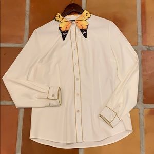 Butterfly collar button down